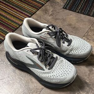 Brooks Women’s Adrenaline GTS